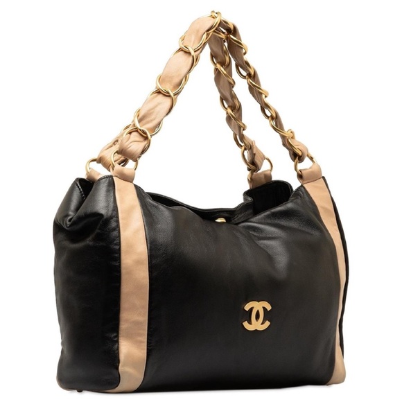 RARE Chanel Olsen Lambskin Hobo Bag - Picture 6 of 15